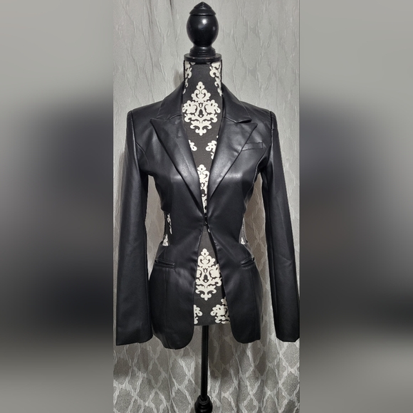 LUXE TO KILL - Faux Leather Cutout Back Black Jacket – Edgy & Stylish - Picture 5 of 12